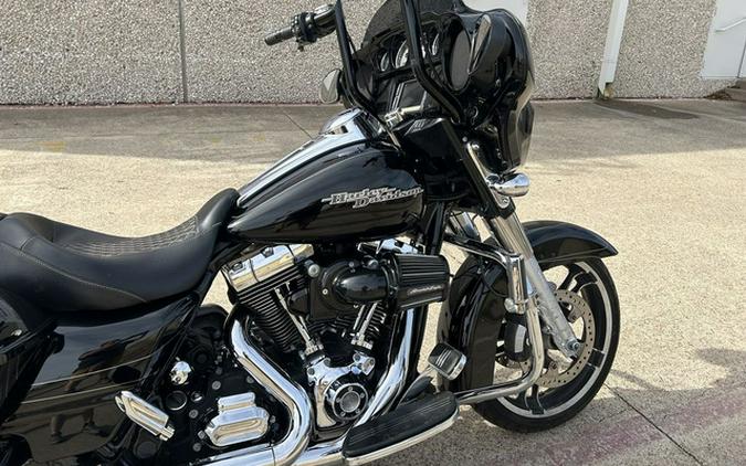 2014 Harley-Davidson FLHXS - Street Glide Special