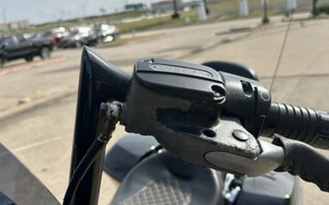 2014 Harley-Davidson FLHXS - Street Glide Special