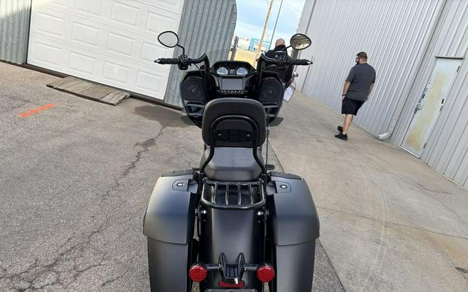 2024 Indian Motorcycle® Challenger® Dark Horse® w/PowerBand Audio Pkg Black Smoke