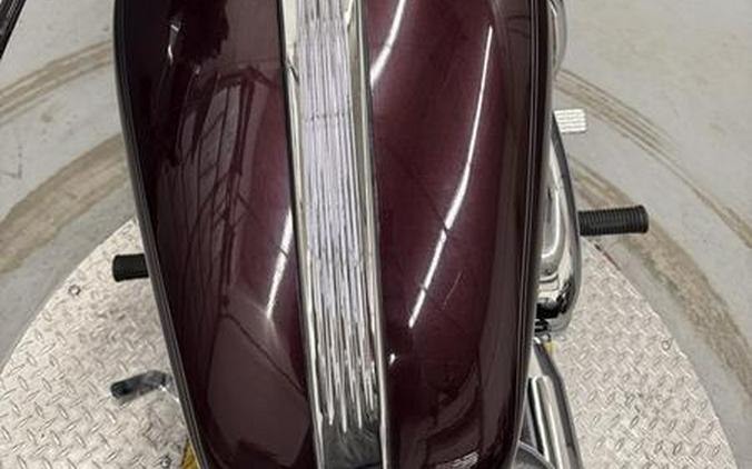 2006 Harley-Davidson® XL883C - Sportster® 883® Custom