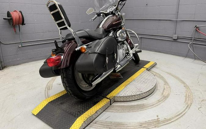 2006 Harley-Davidson® XL883C - Sportster® 883® Custom