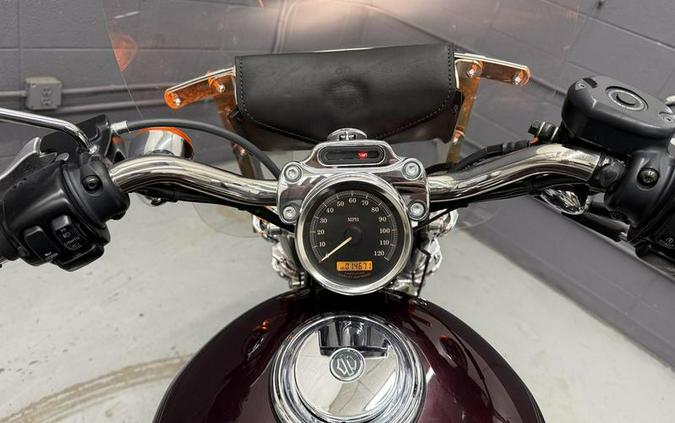 2006 Harley-Davidson® XL883C - Sportster® 883® Custom