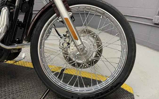 2006 Harley-Davidson® XL883C - Sportster® 883® Custom