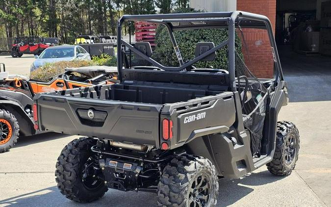 2024 Can-Am® Defender DPS HD9 Timeless Black