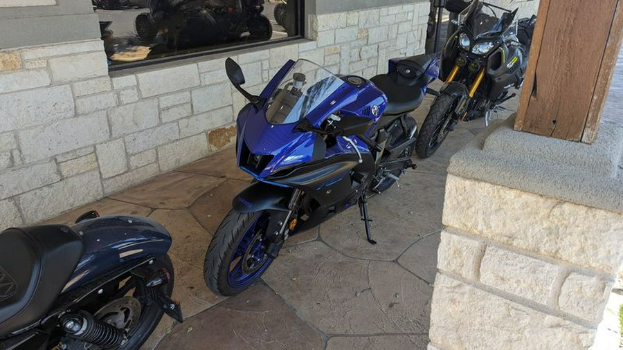 Used 2022 YAMAHA YZFR7