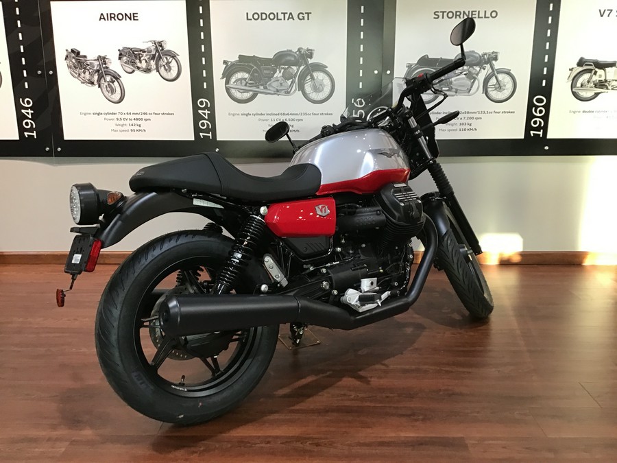 2024 Moto Guzzi V7 Stone Corsa