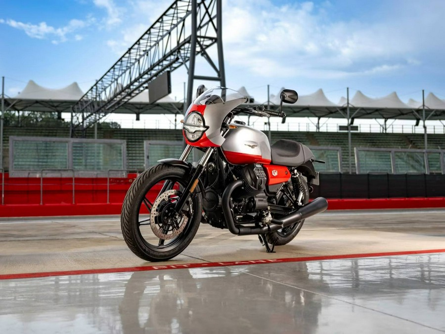 2024 Moto Guzzi V7 Stone Corsa