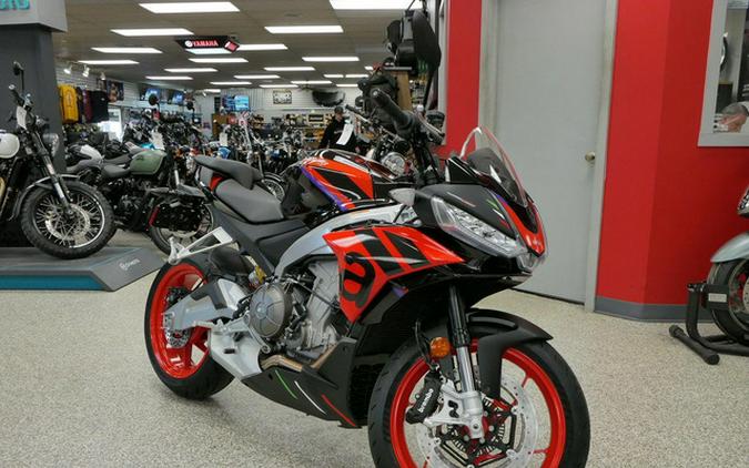 2025 Aprilia Tuono 660 Factory