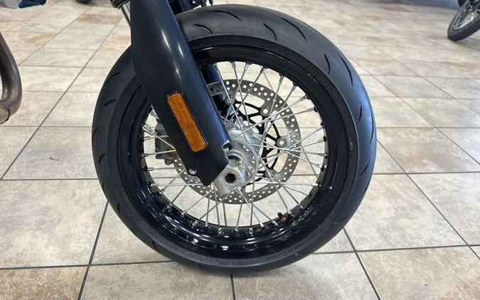 2025 Suzuki DR-Z4SM