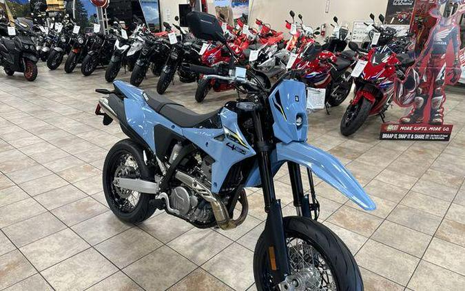 2025 Suzuki DR-Z4SM