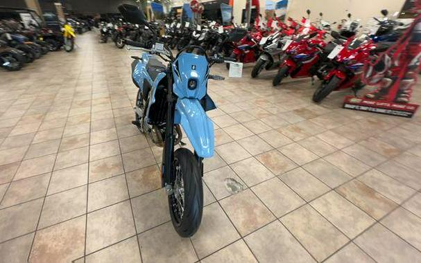 2025 Suzuki DR-Z4SM