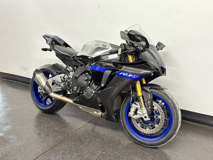 2022 Yamaha YZF-R1M