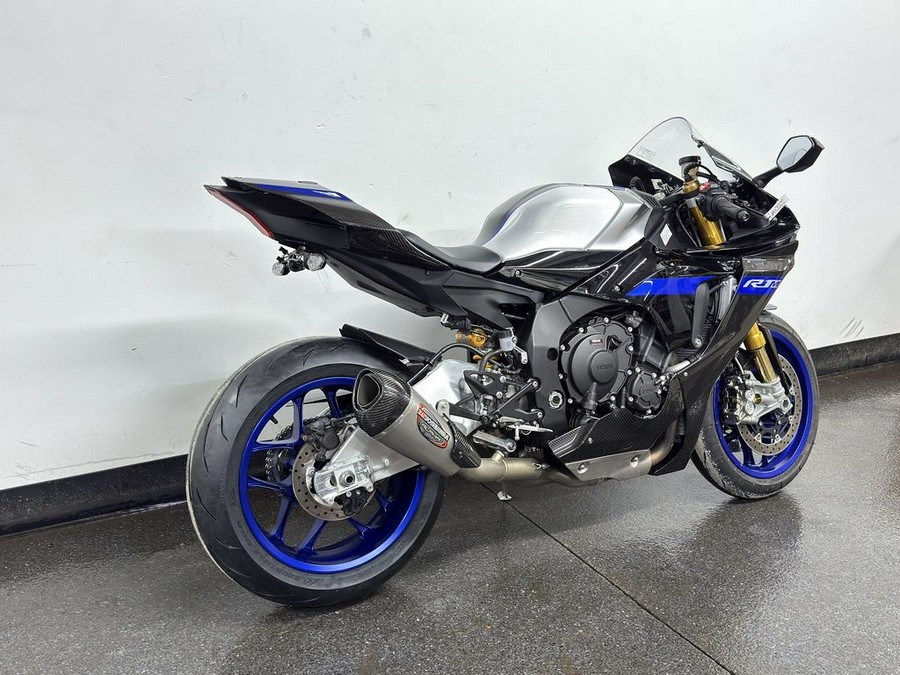2022 Yamaha YZF-R1M