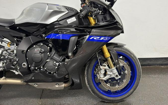 2022 Yamaha YZF-R1M