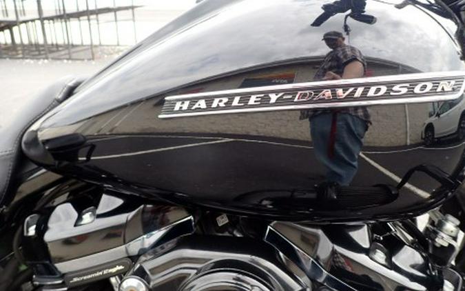 2017 Harley-Davidson Road King® Special