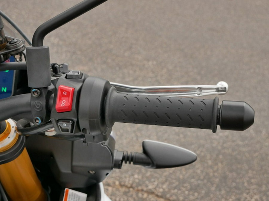 2024 Aprilia Tuono V4 Factory 1100