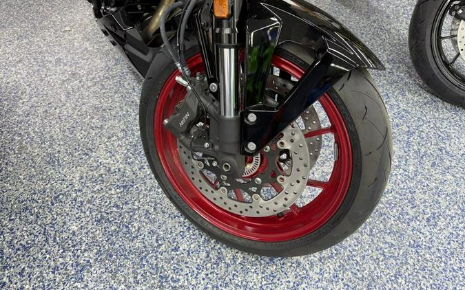 2026 Suzuki GSX-8TT