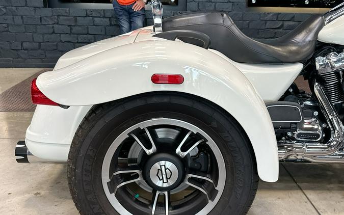 2019 Harley-Davidson FREEWHEELER