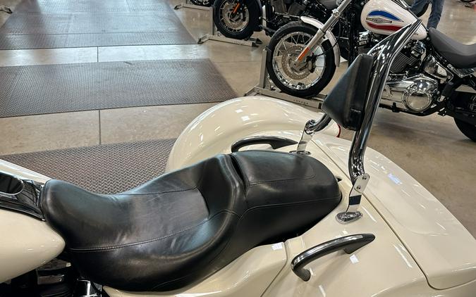 2019 Harley-Davidson FREEWHEELER
