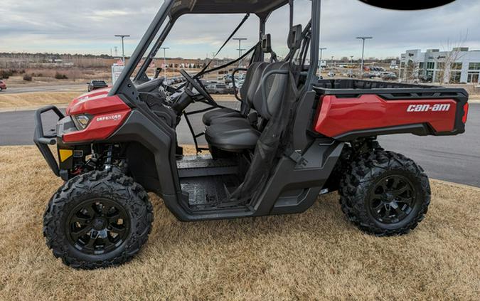 2024 Can-Am Defender XT HD9