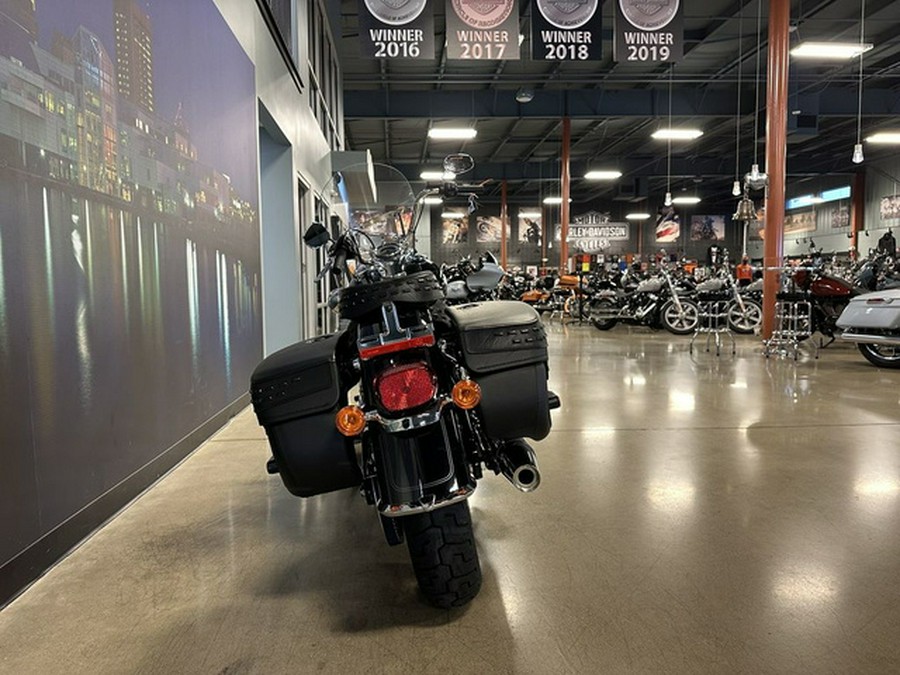 2024 Harley-Davidson Softail FLHCS - Heritage Classic