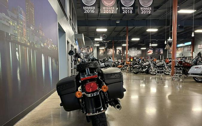 2024 Harley-Davidson Softail FLHCS - Heritage Classic