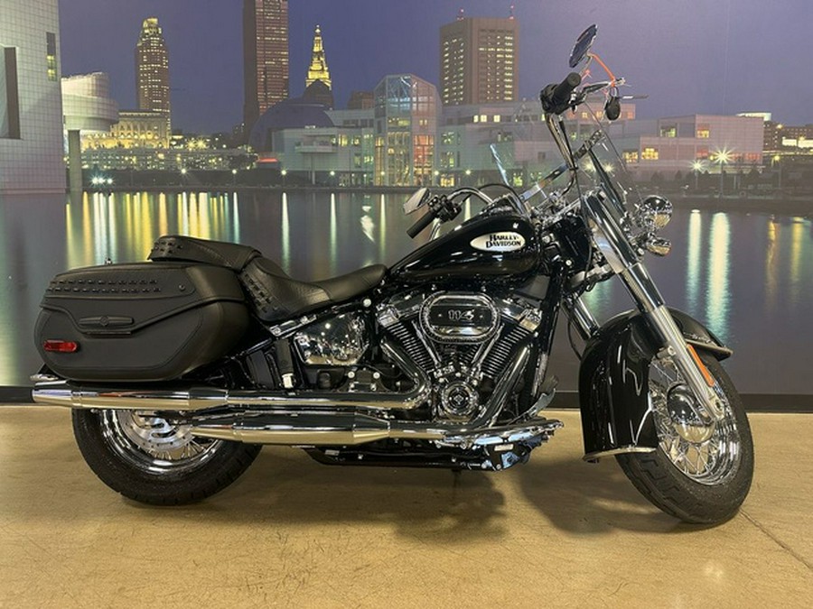 2024 Harley-Davidson Softail FLHCS - Heritage Classic