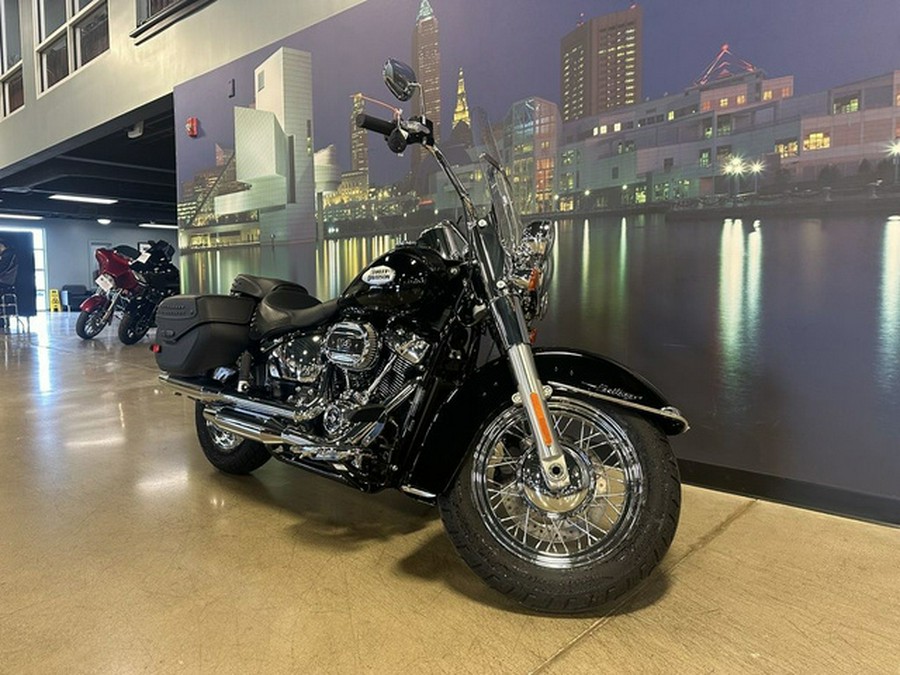 2024 Harley-Davidson Softail FLHCS - Heritage Classic