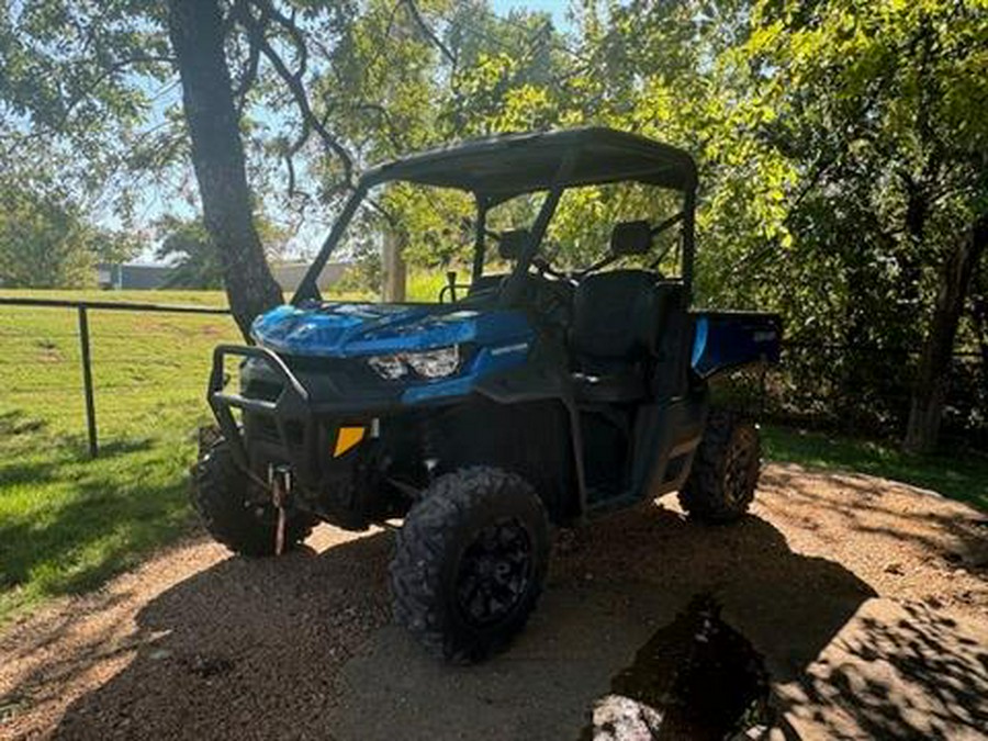 2022 Can-Am Defender XT HD10