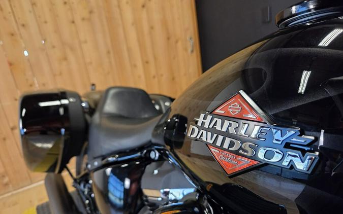 FXLRST 2025 Low Rider™ ST