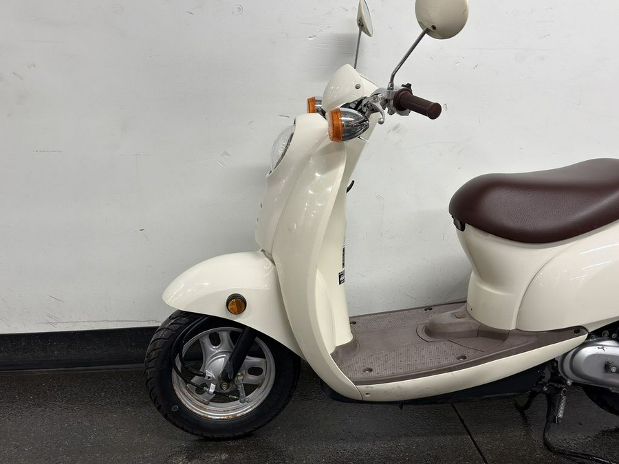 2009 Honda® Metropolitan