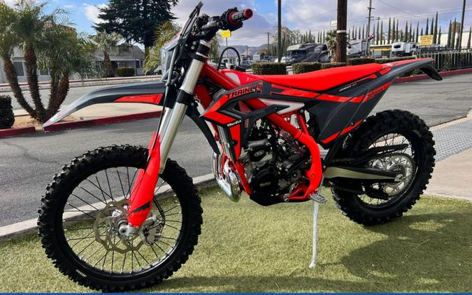 2025 Beta 250 Xtrainer