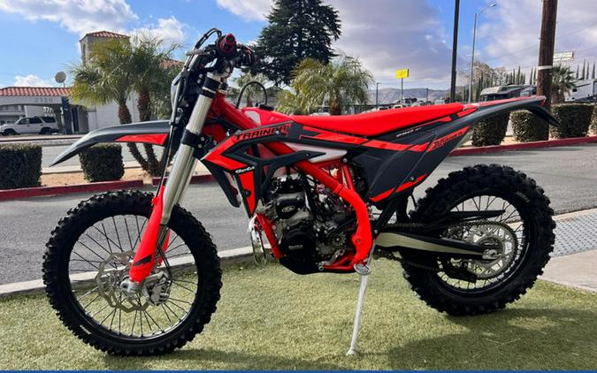 2025 Beta 250 Xtrainer