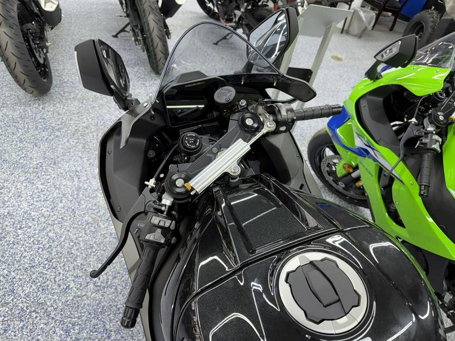 2026 Kawasaki NINJA® ZX™-10R ABS