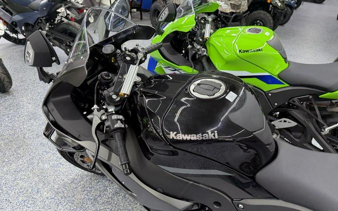 2026 Kawasaki NINJA® ZX™-10R ABS