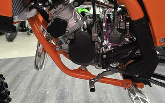 2027 KTM SX 85 (17/14)