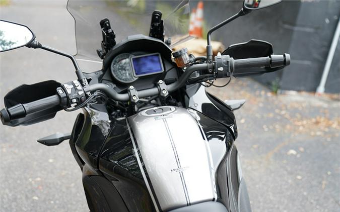 2023 Kawasaki Versys 1000 SE LT+