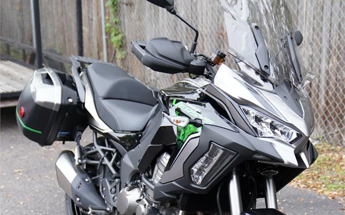 2023 Kawasaki Versys 1000 SE LT+