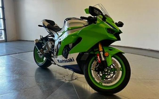 2024 Kawasaki Ninja ZX-10R 40th Anniversary Edition ABS