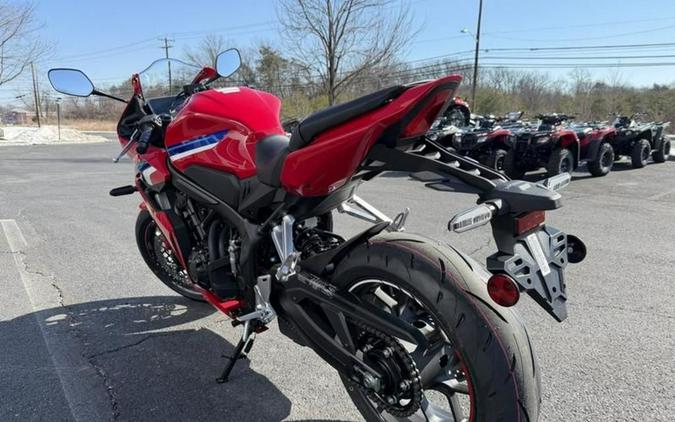 2026 Honda® CBR650R E-Clutch