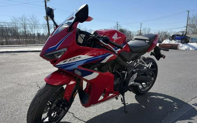 2026 Honda® CBR650R E-Clutch