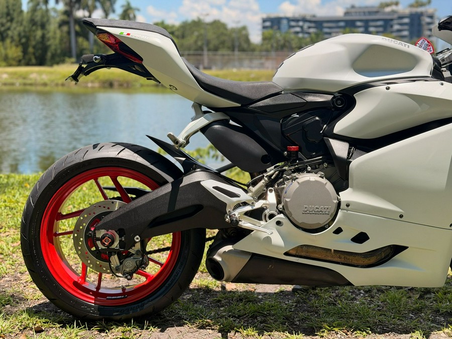 2017 Ducati Superbike 959 Panigale (US version)