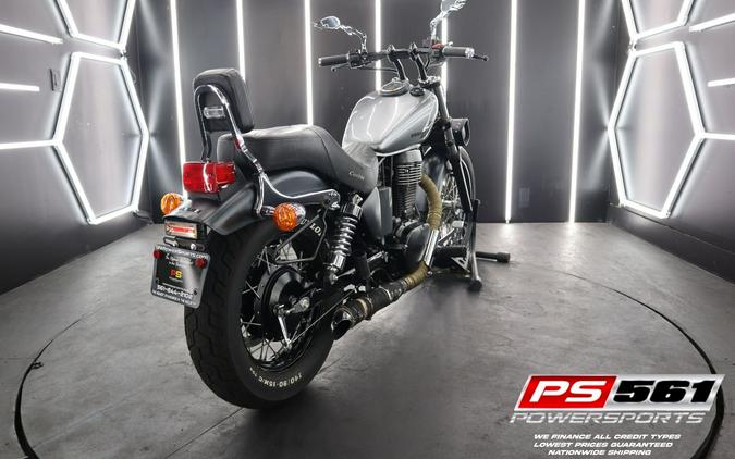 2019 Suzuki Motor of America Inc. Boulevard S40