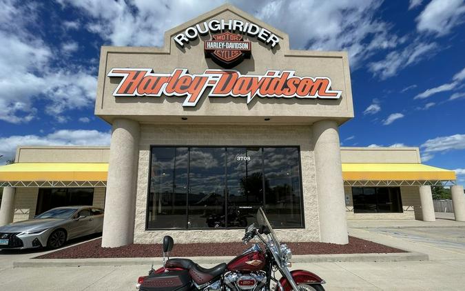 2023 Harley-Davidson® FLHCSANV - Heritage Classic Anniversary Edition