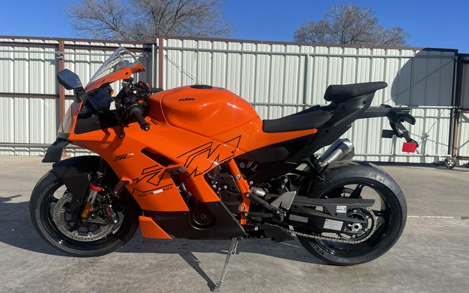 2026 KTM 990 RC R