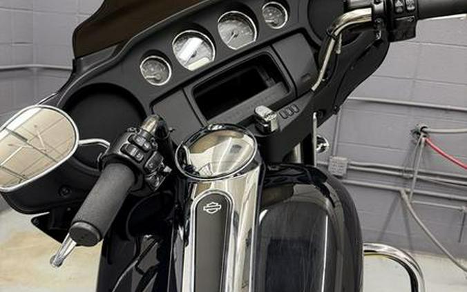 2021 Harley-Davidson® FLHT - Electra Glide® Standard
