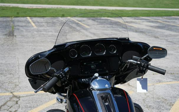 2024 Harley-Davidson Trike FLHTCUTG - Tri Glide Ultra