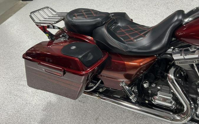 2013 Harley-Davidson Touring FLHRSE5 - CVO Road King