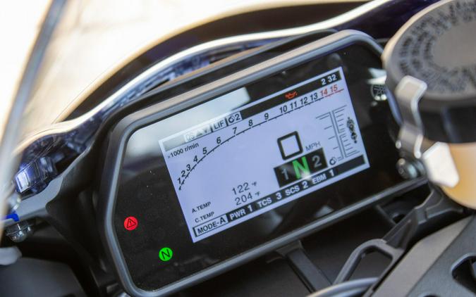 2026 YAMAHA YZF-R1