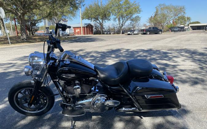 2014 Harley-Davidson® Road King® FLHR